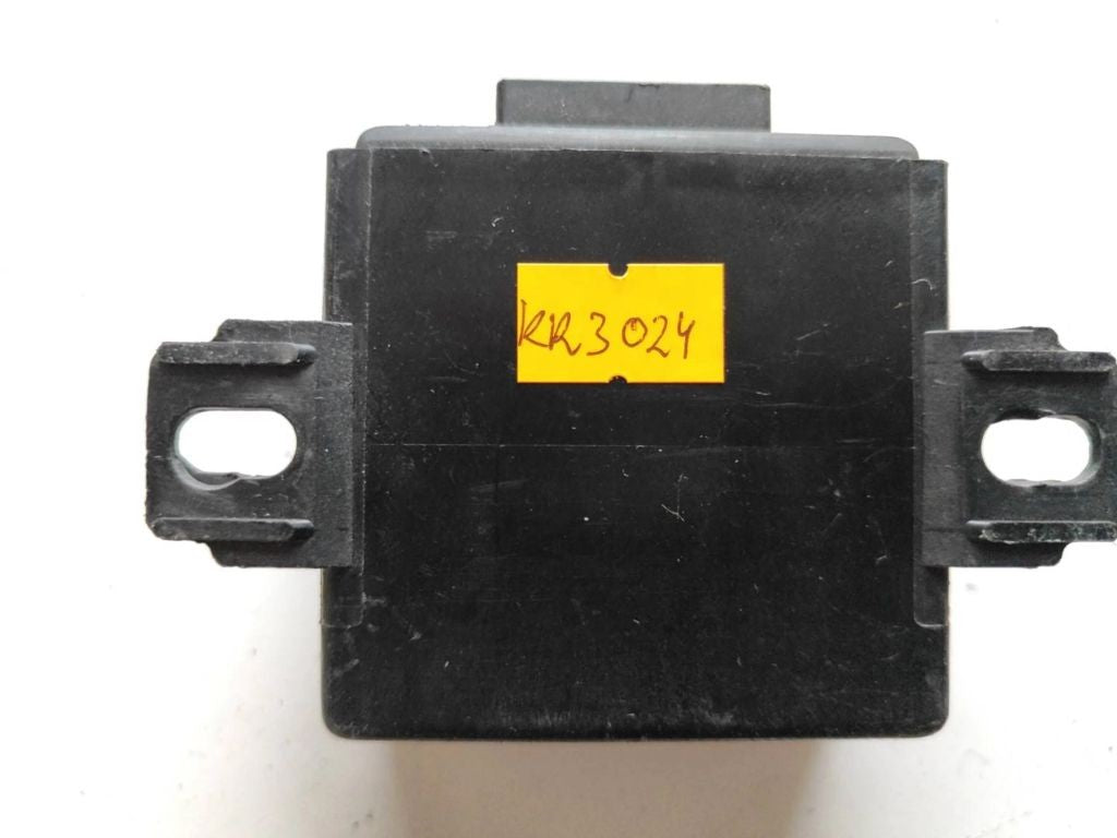 Audi TT Mk1 2002 Light control module unit LCM 4B0907357