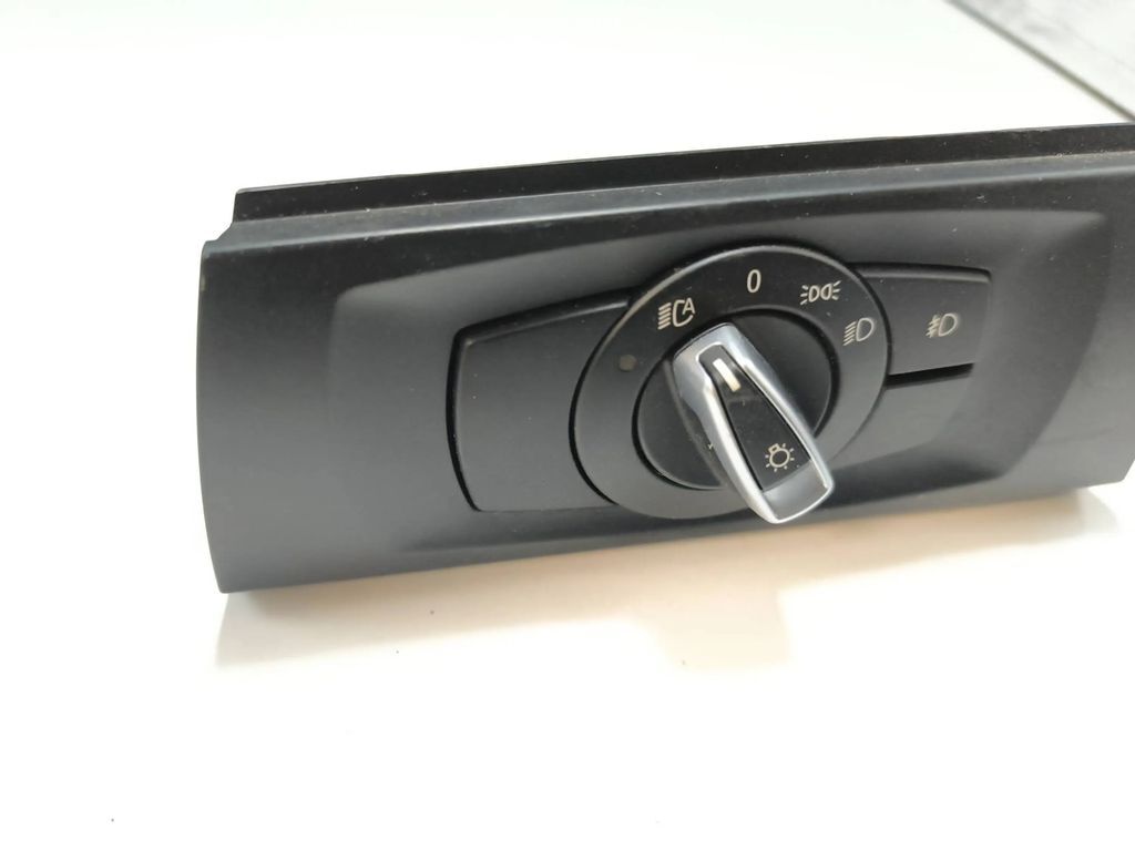 BMW 3 E90 E91 2007 Headlight Light button switch 9169398