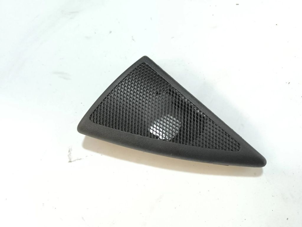 Mercedes-Benz E W211 2003 left plastic wing mirror trim cover A2117250194