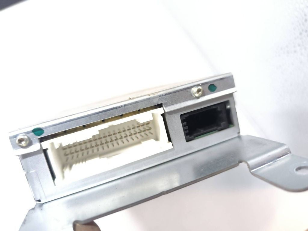 BMW 5 E60 E61 2009 Bluetooth control unit module 6938943