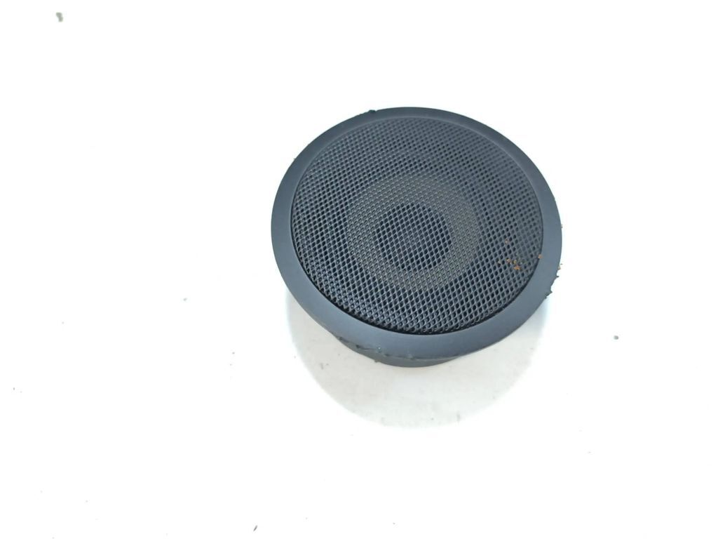 BMW 3 E46 328i 2000 front door speaker 65138368237