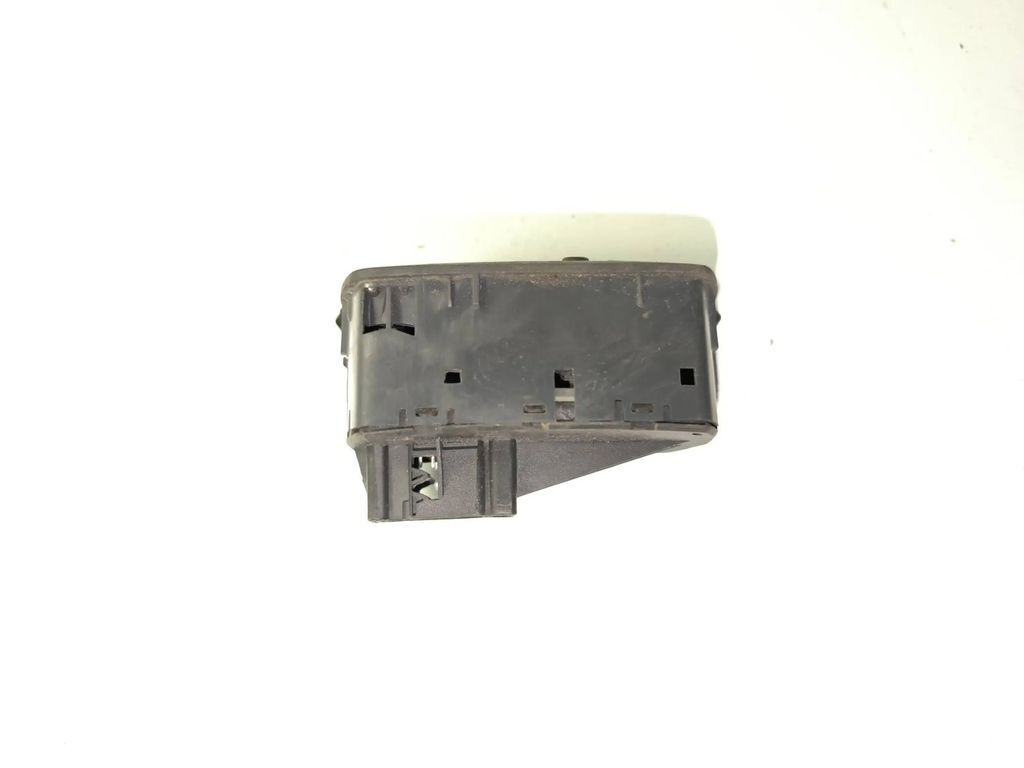 Opel Corsa D 1.3CTDI 2006 Front Electric window control switch 13258521AA