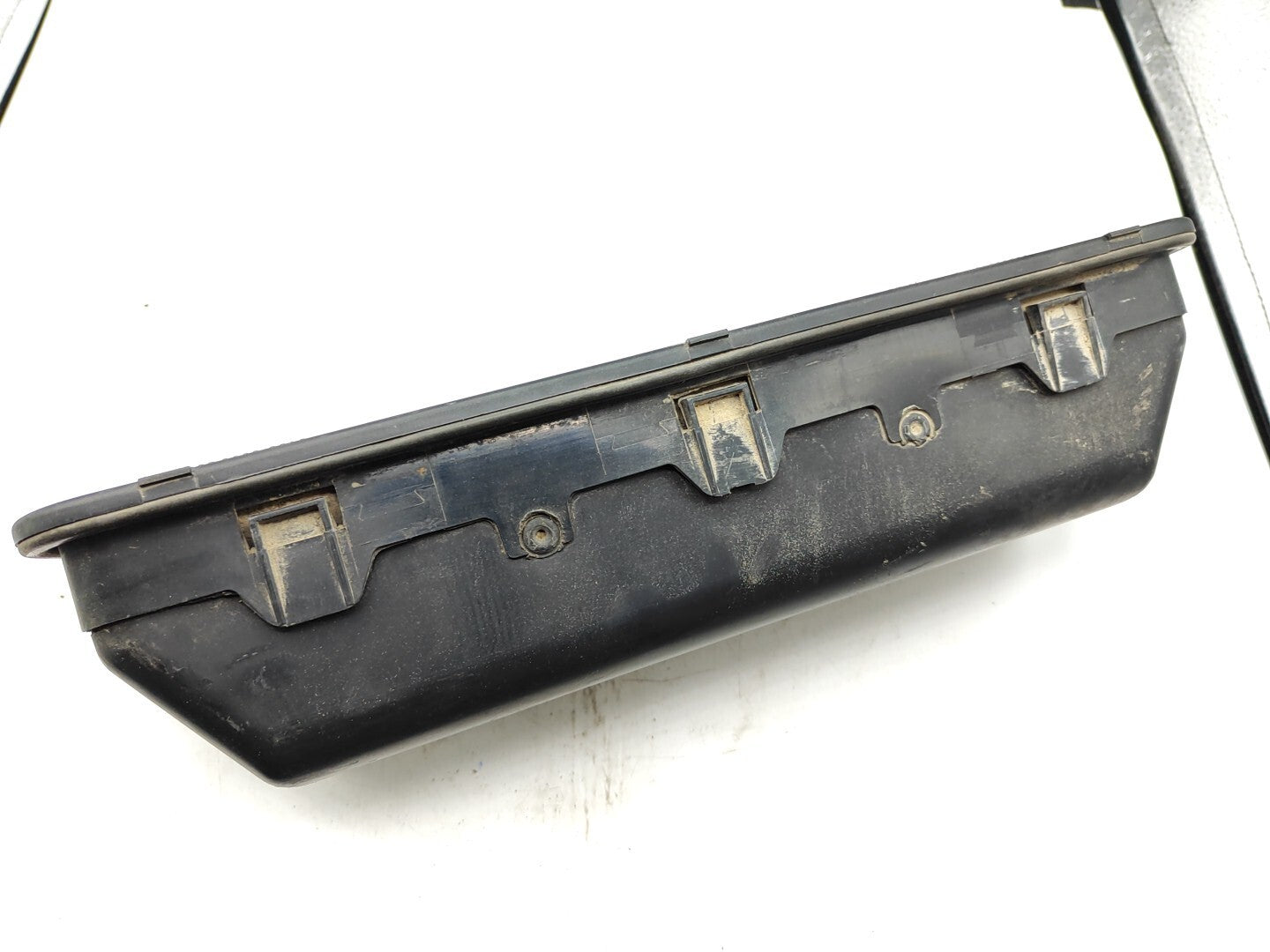 BMW E61 E60 520D 145kW Estate 2006 Rear Body Air vent grill 6945845