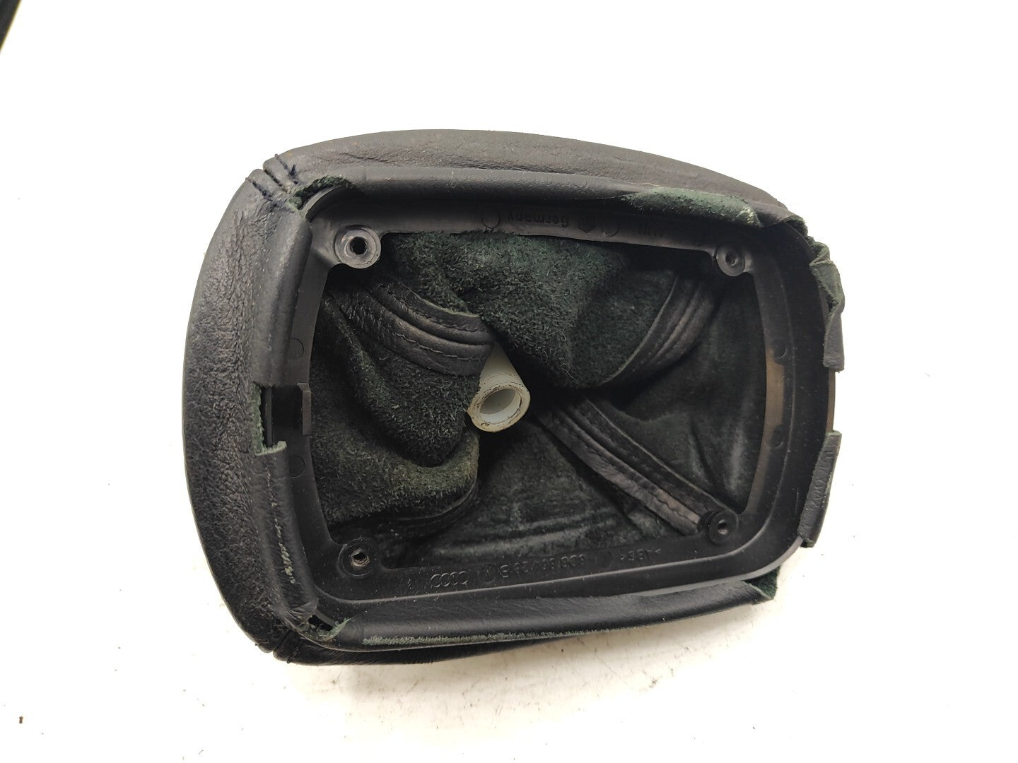 Audi A4 B5 1.8T Petrol Avant 1998 Manual Gear Stick Gaiter Trim 8D0864281B