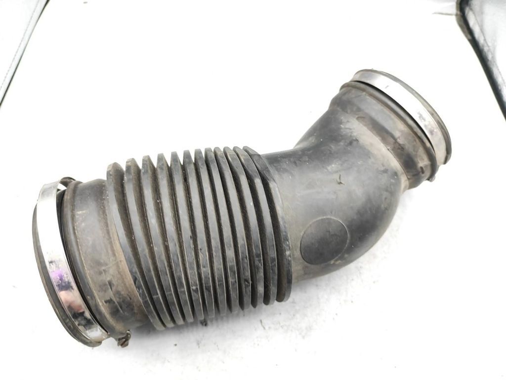 Citroen C5 2.2HDI 2009 Diesel air intake hose pipe 9655137080