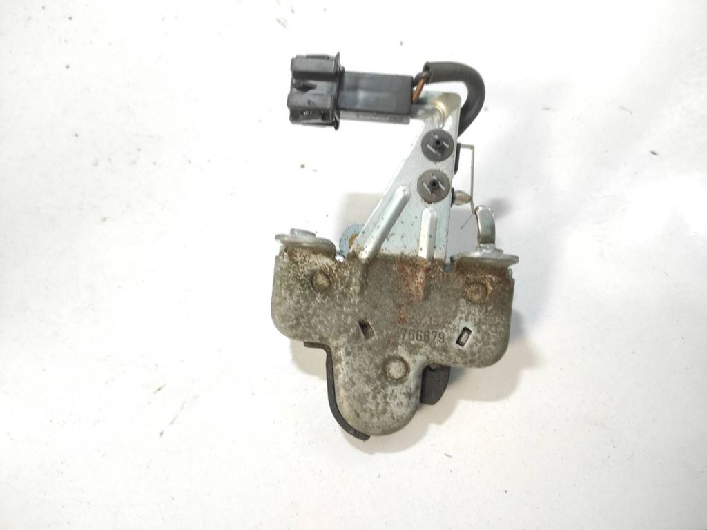 Saab 9-5 2.0T 110kW Petrol 2000 Tailgate trunk boot lock catch latch 10226771