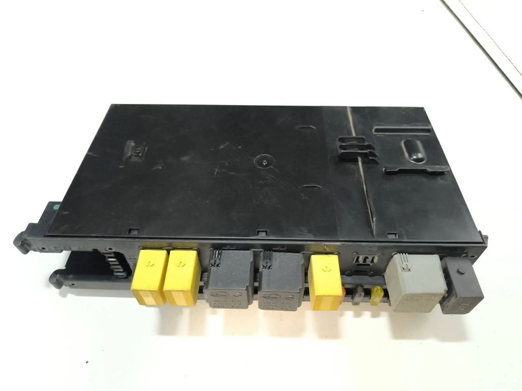 Mercedes-Benz E Class W211 2003 SAM Comfort convenience body module 2115452101