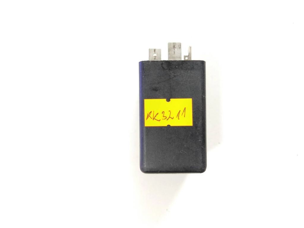 Audi 100 A6 C4 1995 relay module 4A0951253