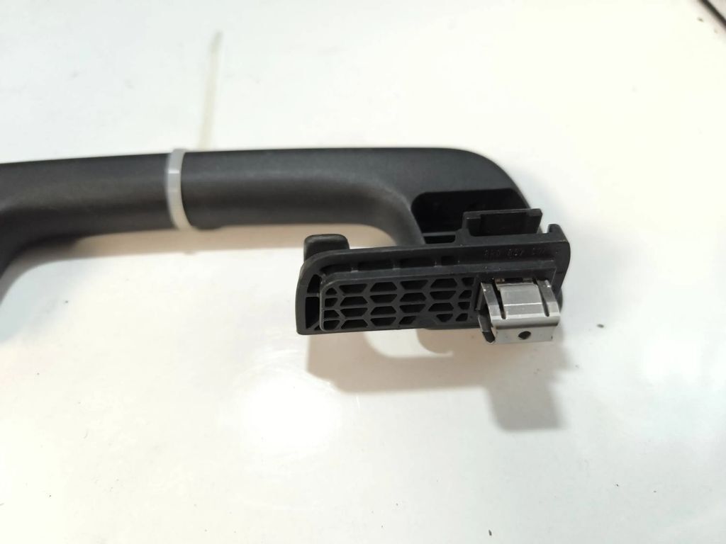 Audi Q5 SQ5 2013 Rear left interior roof grab handle 8P0857608D
