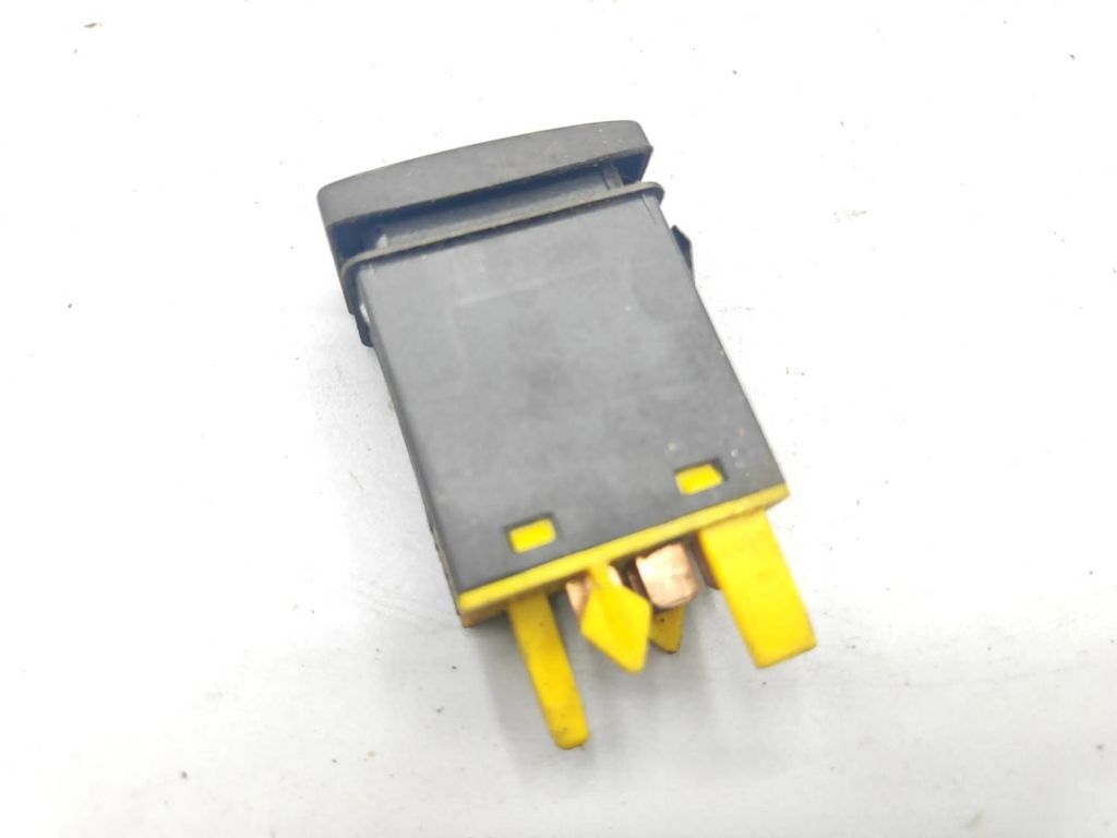 Audi A4 S4 B5 8D 1997 Fog light switch 4D0941563