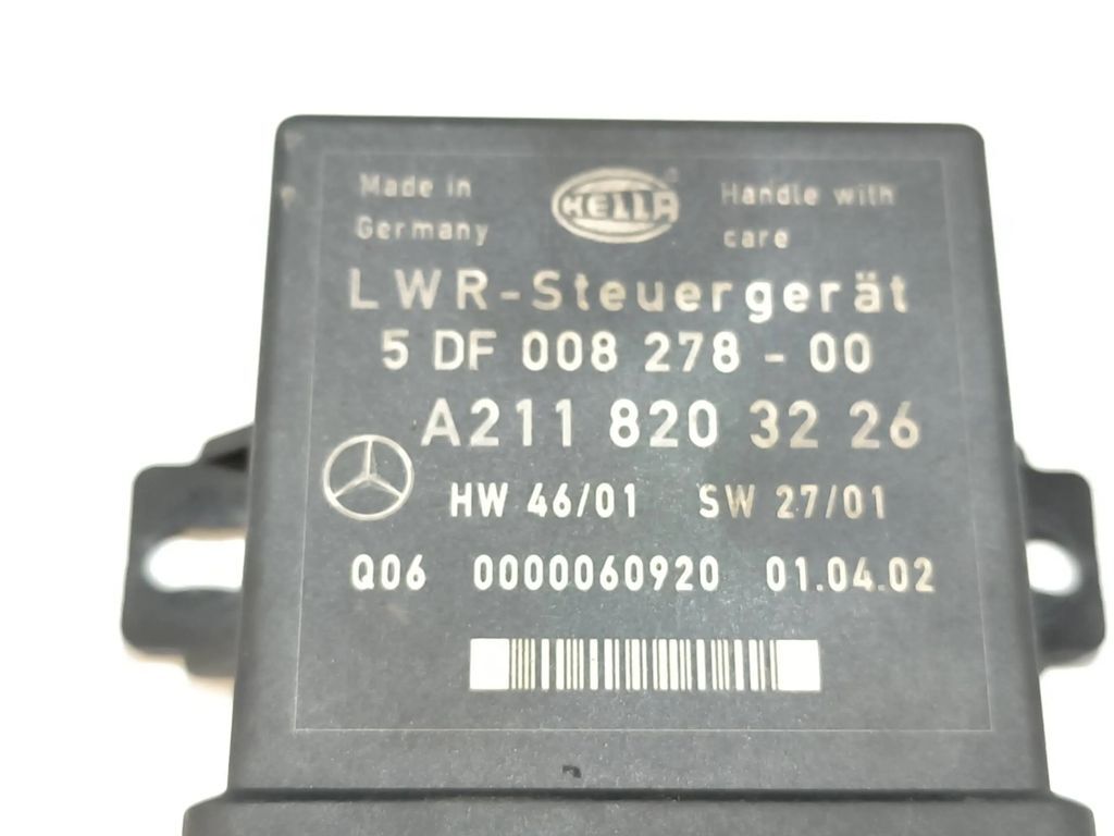 Mercedes-Benz E W211 2003 Light control module unit LCM A2118203226