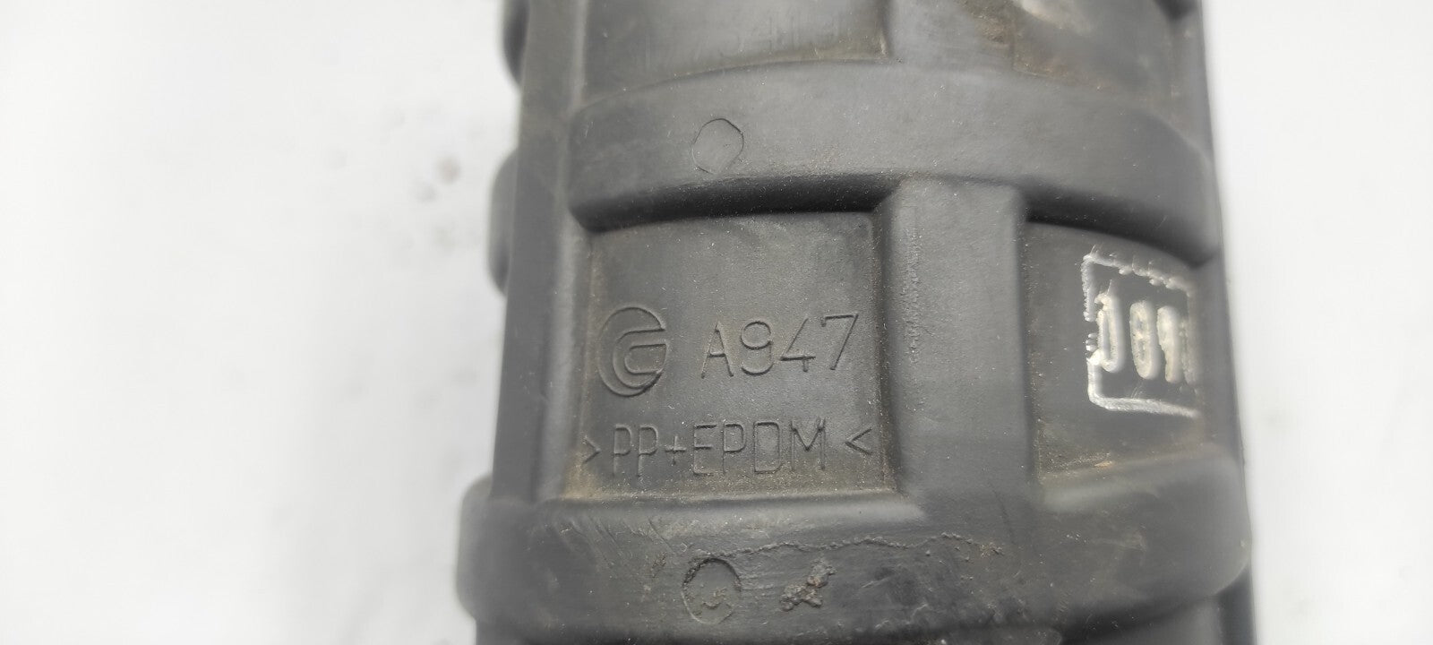 Alfa Romeo 159 2.4JTDm 147kW Diesel 2006 Engine Air Filter Box Intake Pipe Hose