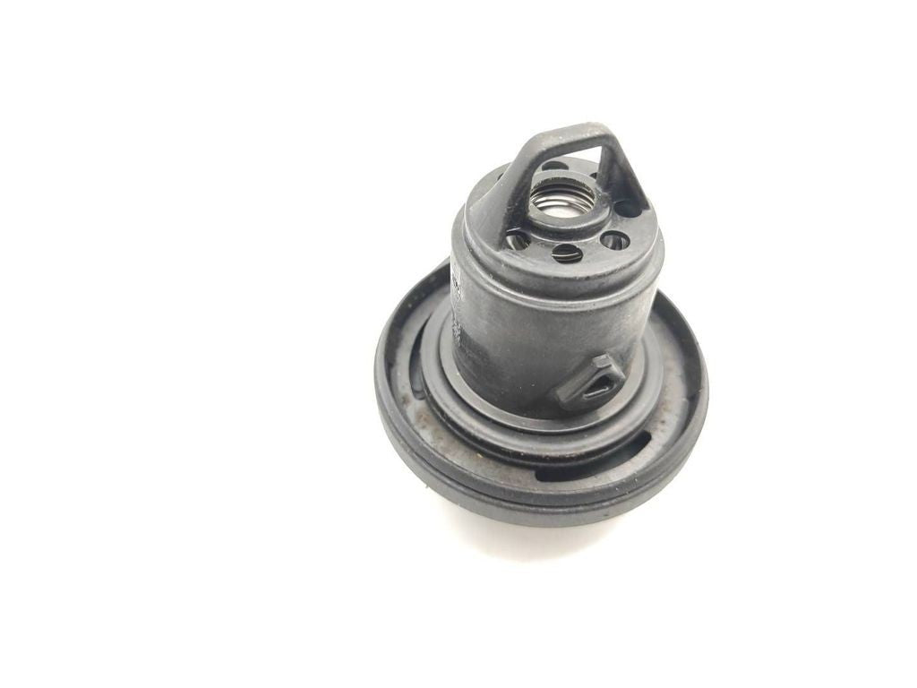 Alfa Romeo 147 JTD 8V 2005 Fuel tank filler cap