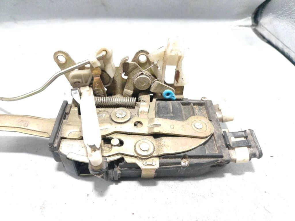 Alfa Romeo 155 1994 LHD front right door lock