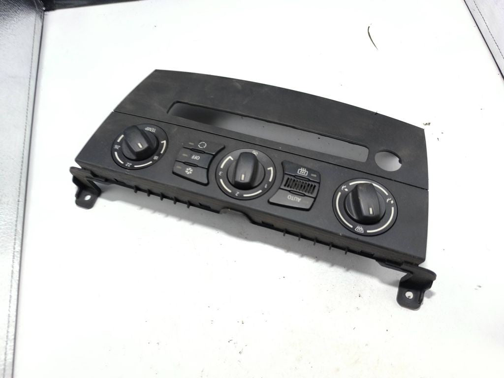 BMW 5 E60 E61 2005 Climate control unit module 6944018