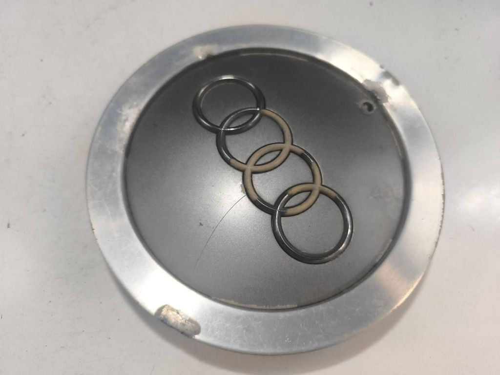 Audi A6 S6 C5 4B 2004 plastic wheel cap 4B0601165J