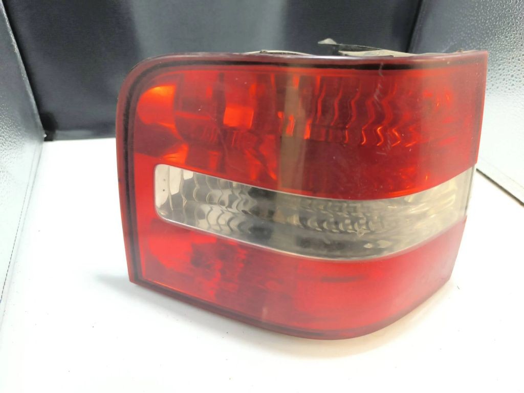Fiat Stilo 2004 rear tail light lamp 46758989