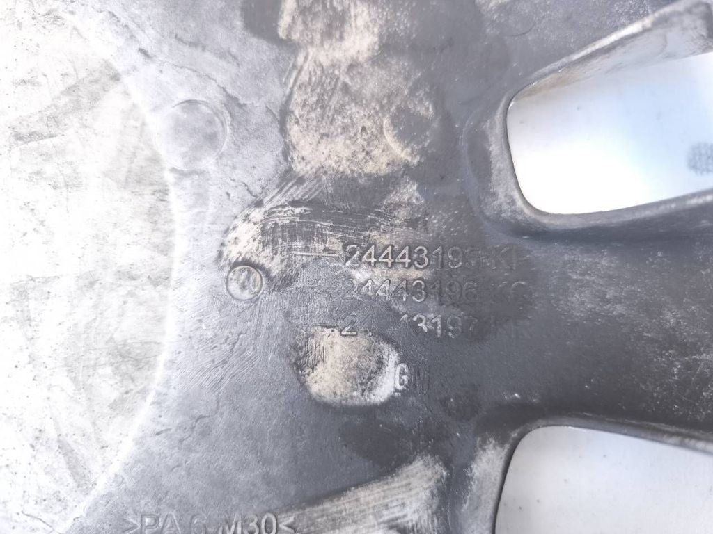 Opel Corsa C 2000 R14 wheel hub cap trim 24443195