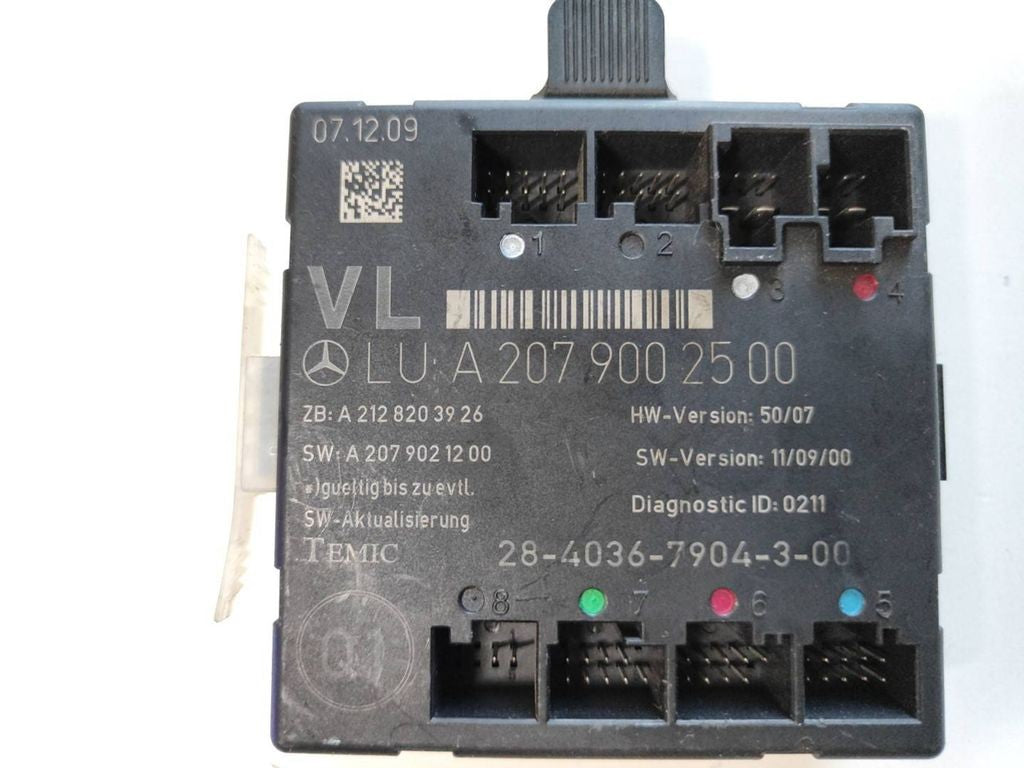 Mercedes-Benz E C207 W207 2012 door control unit module A2079002500