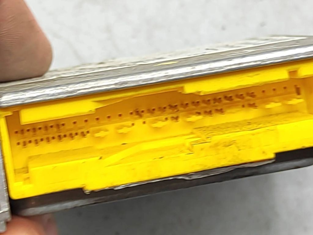 Volkswagen PASSAT B5 1.8i 92kW 1999 Control unit module 3B0959655