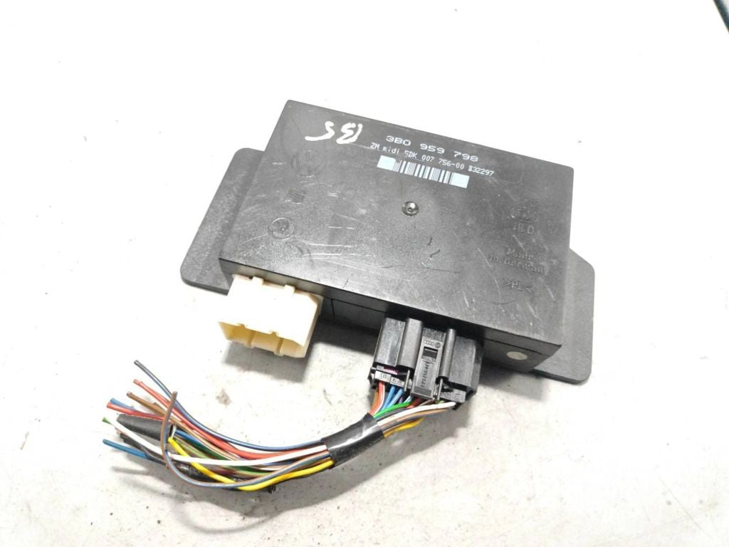 Volkswagen PASSAT B5.5 2001 Comfort convenience body module 3B0959798