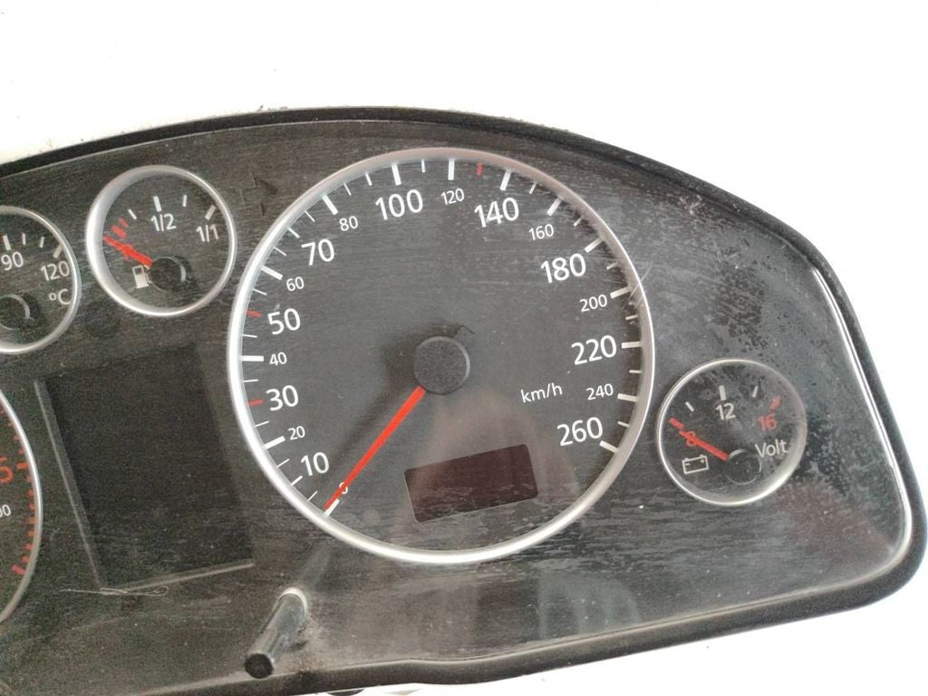 Audi A6 S6 C5 4B 2003 LHD speedometer instrument cluster 110080128