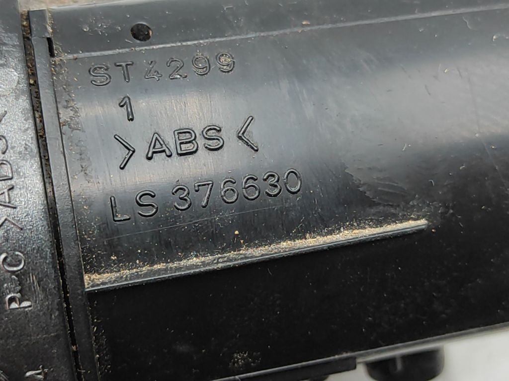 Alfa Romeo 159 2006 dashboard panel side air vent grill trim LS376630