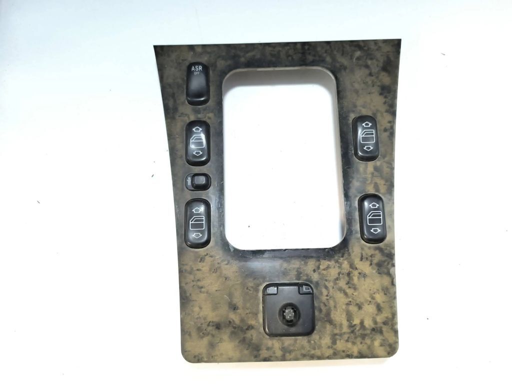 Mercedes-Benz E W210 1996 Wood Gear shifter surround trim plastic 486010