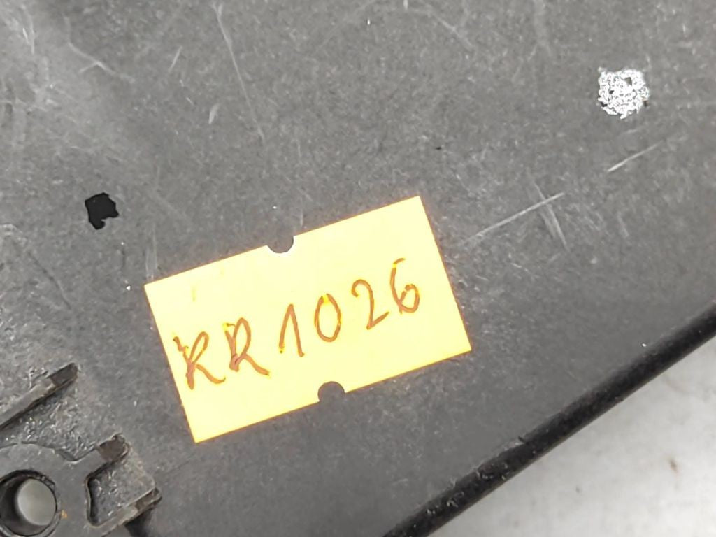 Audi A4 S4 B6 8E 8H 2004 Parking PDC control unit module 8Z0919283A