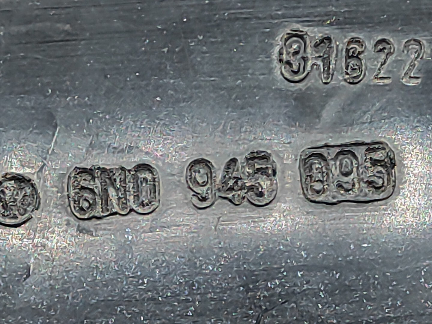 Volkswagen Polo 6N2 1996 LHD Rear Left Side Taillight Lamp Light 6N0945095