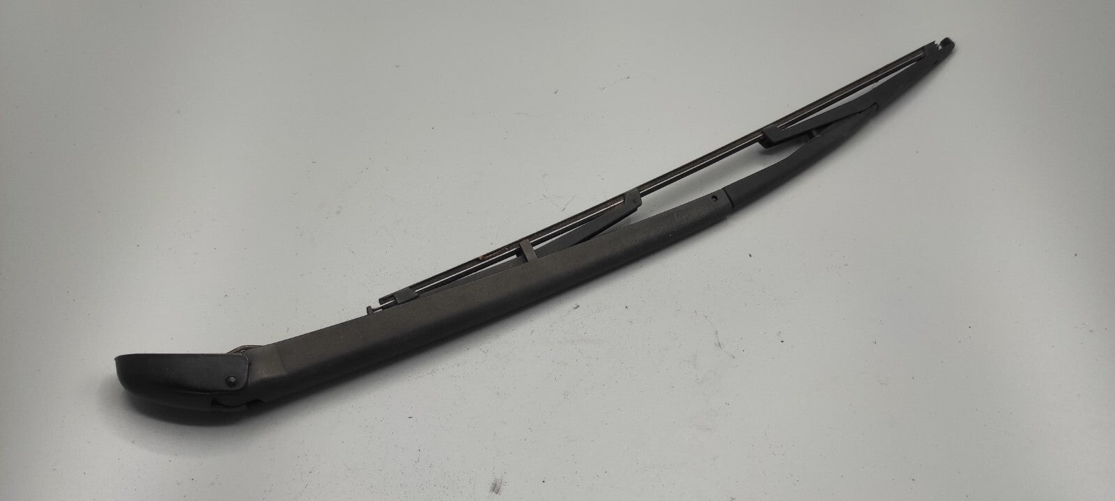 Alfa Romeo 156 SW 2.4JTD 110kW 2002 LHD Rear Tailgate Trunk Wiper Blade Arm