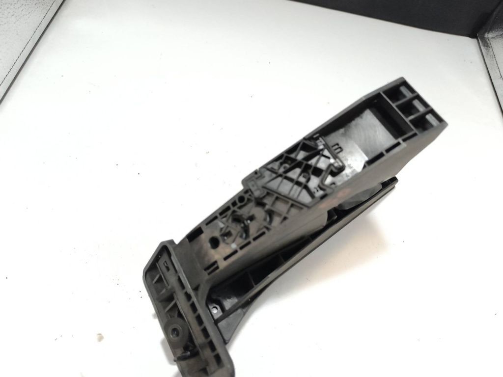 BMW 5 F10 F11 2016 Diesel accelerator throttle gas pedal 6789998