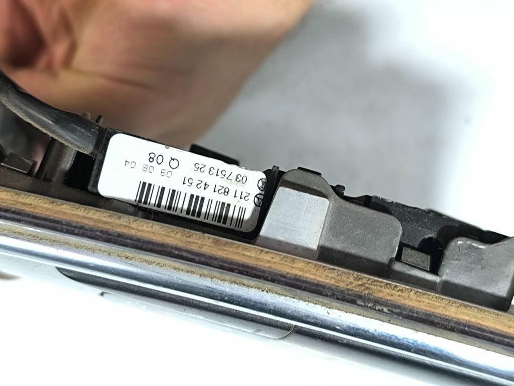 Mercedes-Benz E W211 2007 Gear shifter surround trim plastic 2118214251