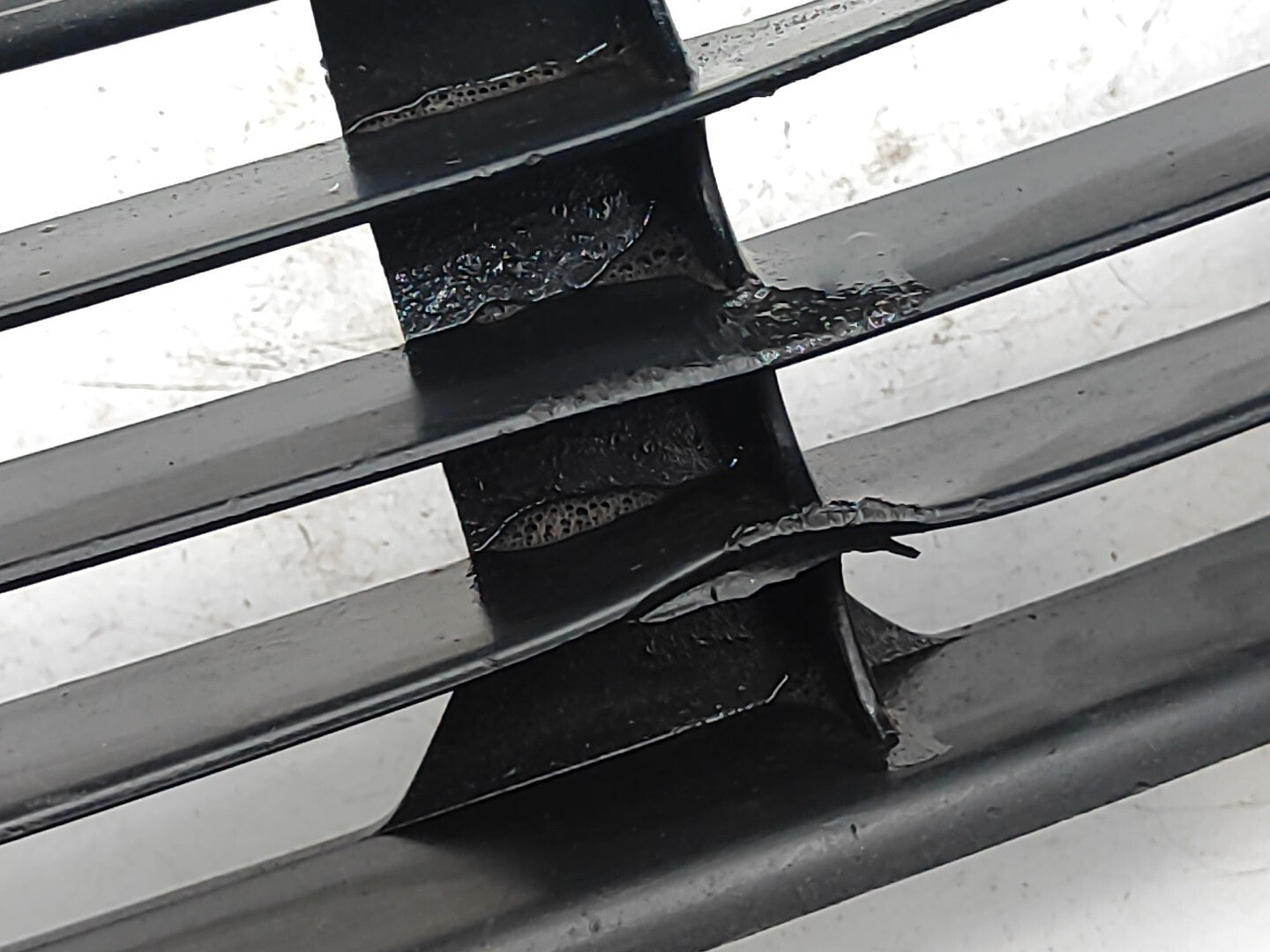 Audi A4 B5 1.8T Petrol Avant 1998 Front Lower Bumper Grill 8D0807683