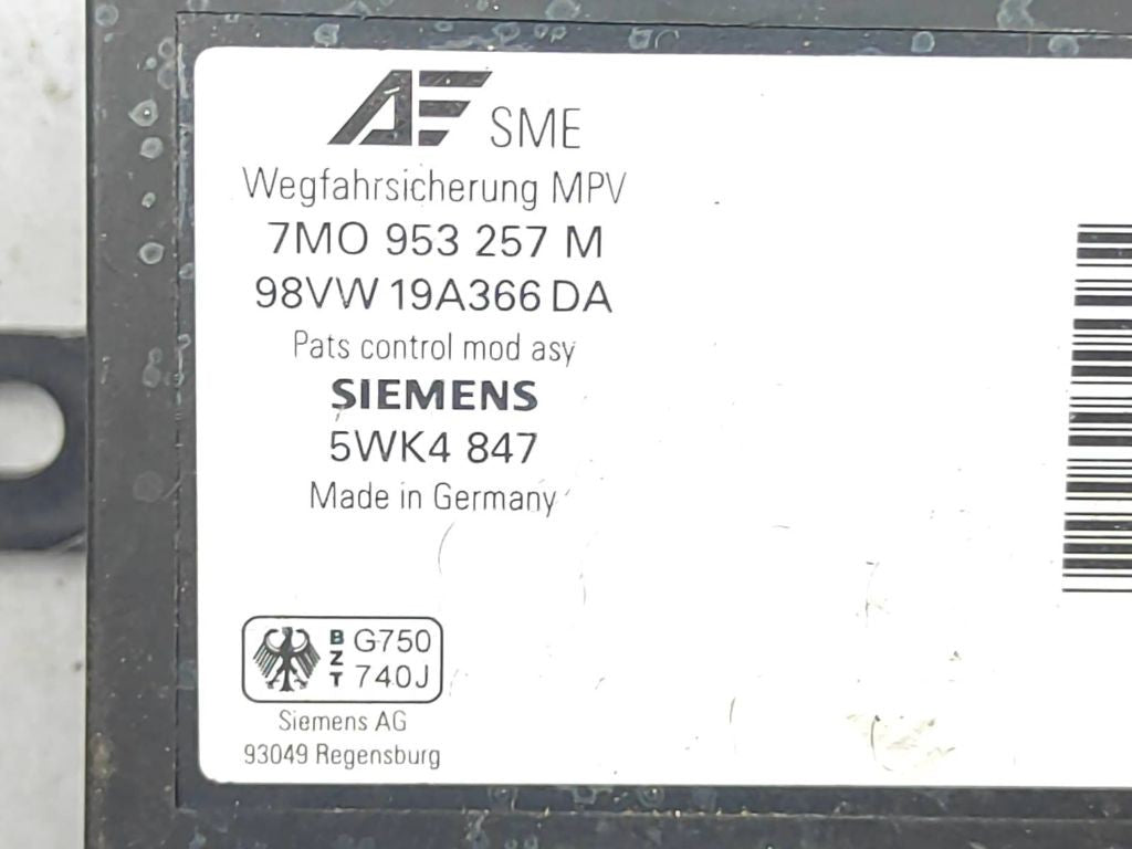 Volkswagen Sharan 1998 Immobilizer control unit module 7M0953257M