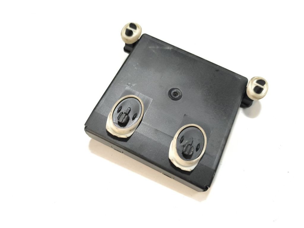 Mercedes-Benz E W211 2003 door control unit module 2198200226