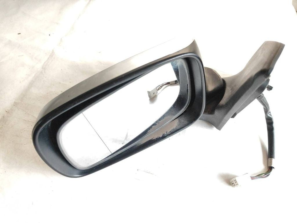 Toyota Avensis T250 2003 Left electric wing mirror E11015829