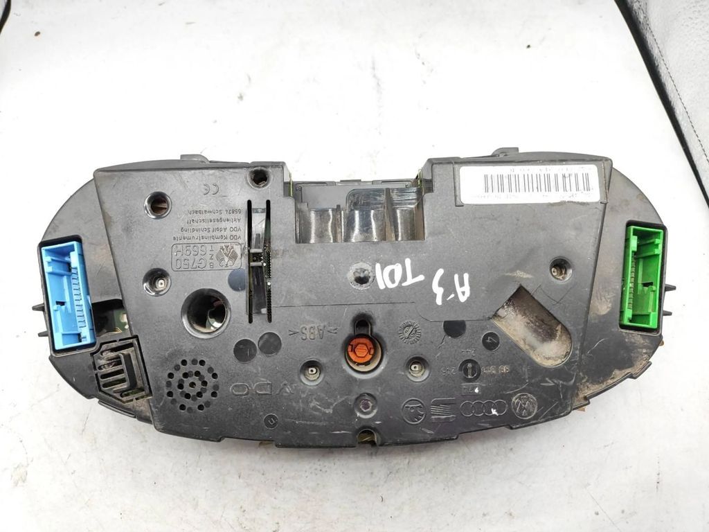Audi A3 8L TDI 2001 Diesel speedometer instrument cluster 8L0919860D