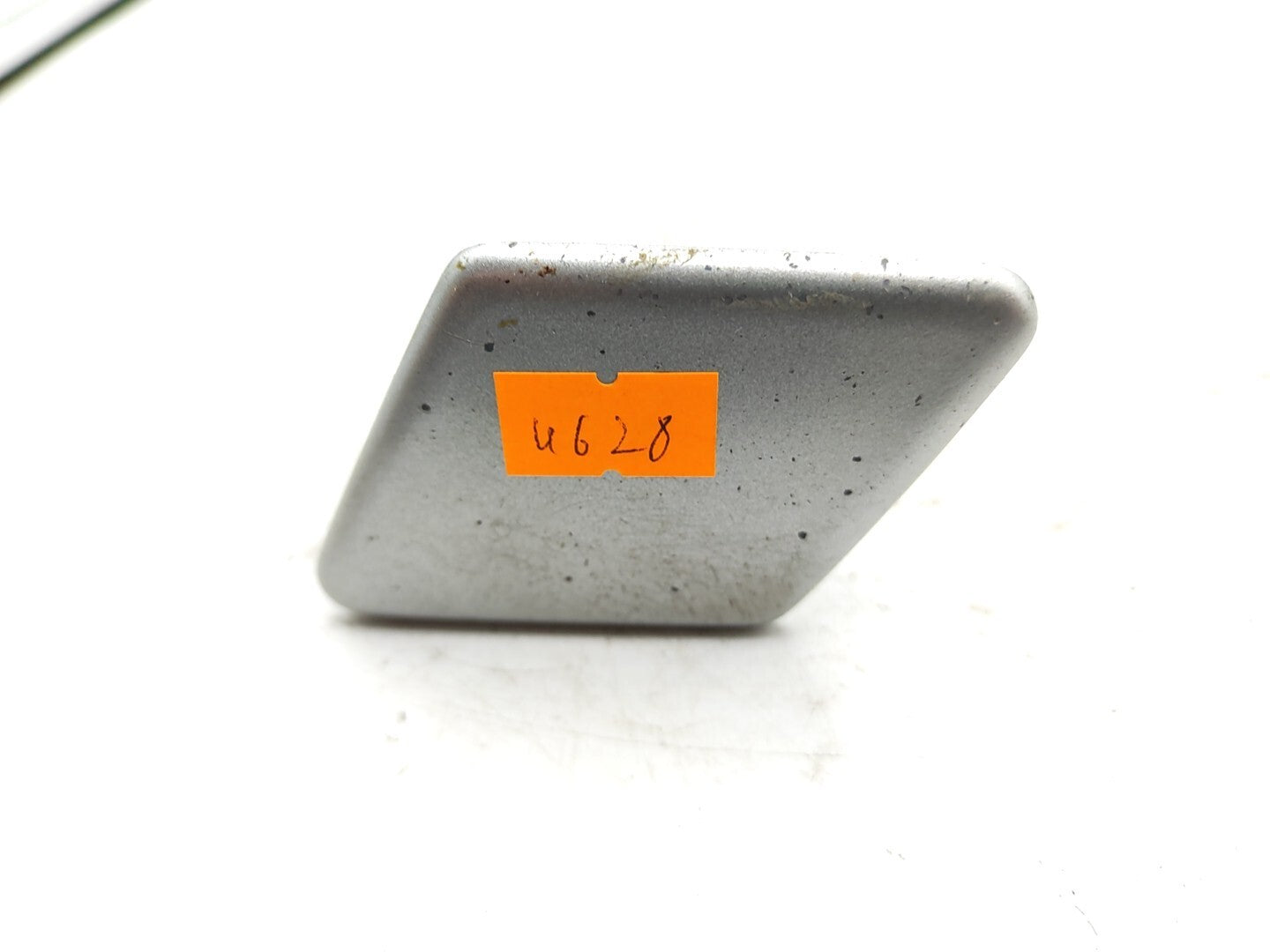 BMW 3 Series E90 E91 Front Left Side Spray Nozzle Washer Flap Cover 51117907273
