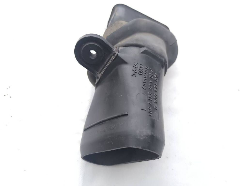 Audi A3 S3 8L 2004 air intake hose pipe snorkel 8L0129604B