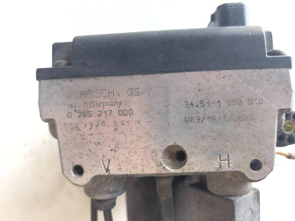 BMW 5 E39 1997 ABS Pump 34511090910