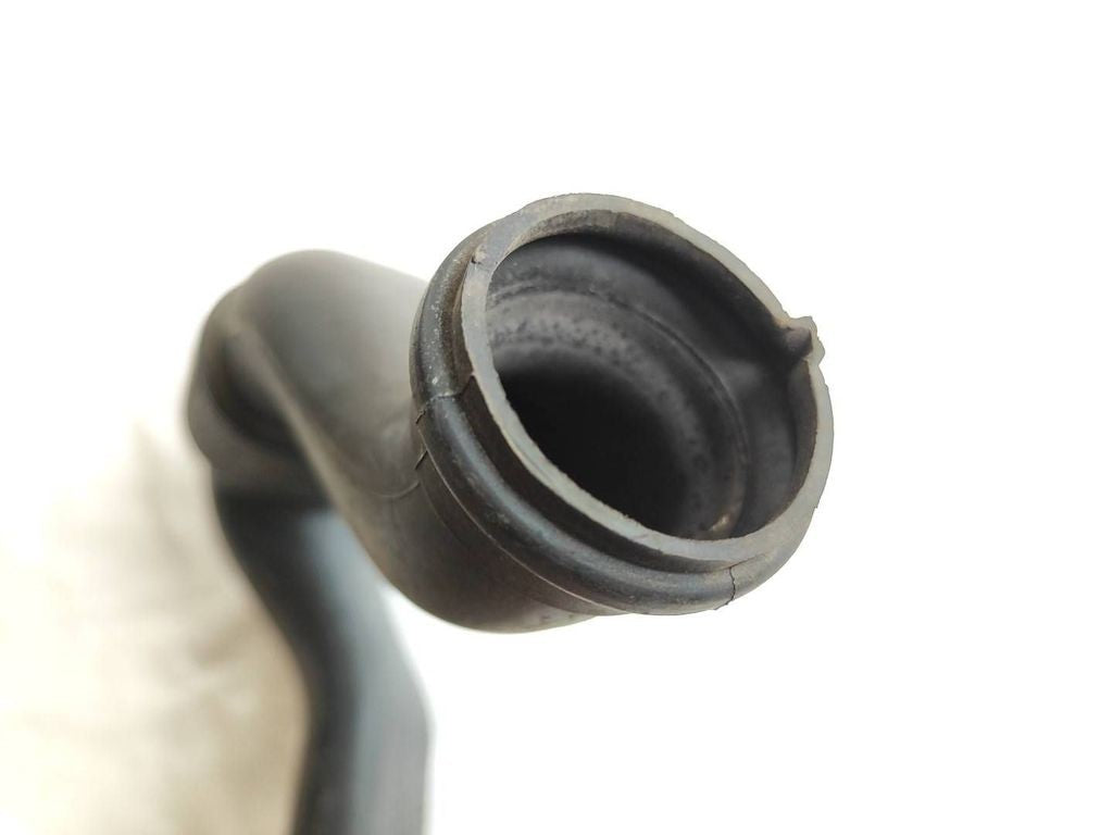 Volkswagen Fox 2008 Petrol air intake hose pipe 6Y0129618A