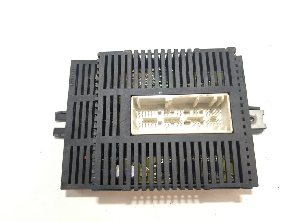BMW 5 E60 E61 2008 Light control module unit LCM 6941589
