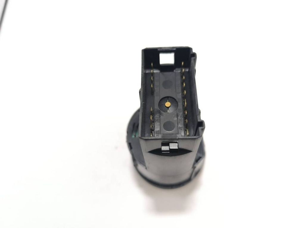 Audi A4 S4 B7 8E 8H 2005 Light switch 8E0941531D