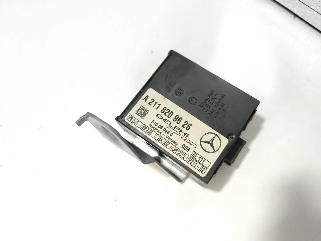 Mercedes-Benz E W211 2003 Alarm control unit module ecu A2118209626