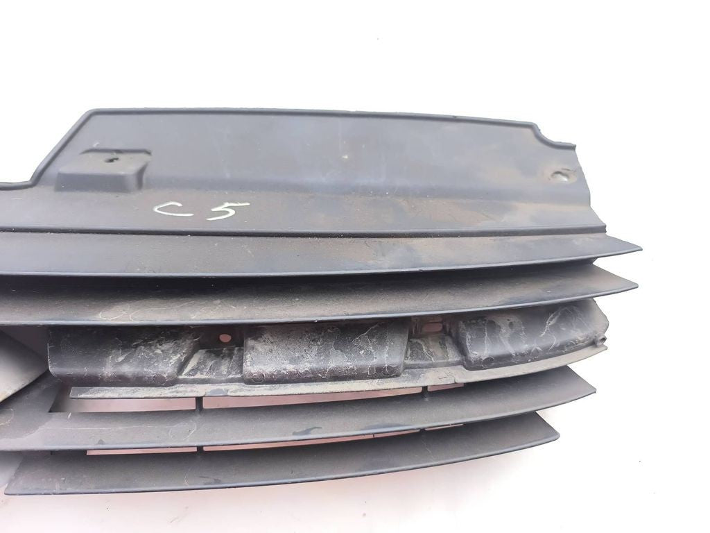 Citroen C5 2003 Front grill 9636751980