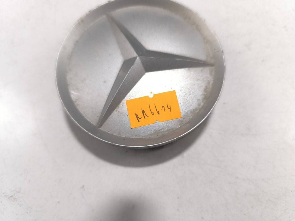 Mercedes-Benz ML W163 2000 Original wheel cap cover A1634000025