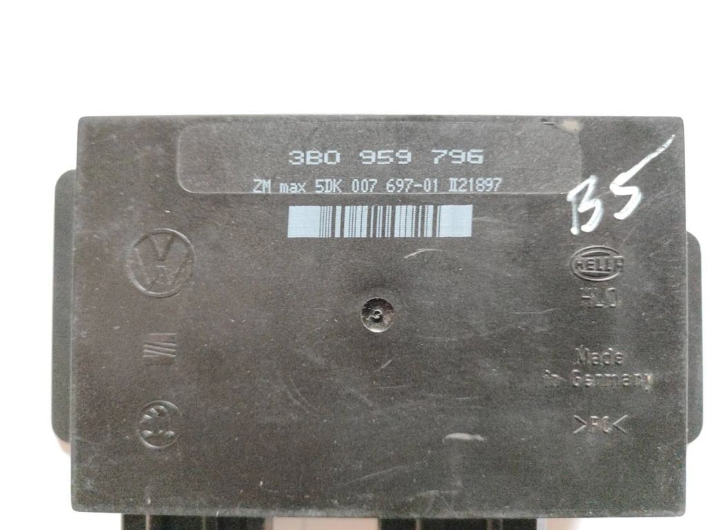Volkswagen PASSAT B5 2000 Comfort convenience body module 3B0959796