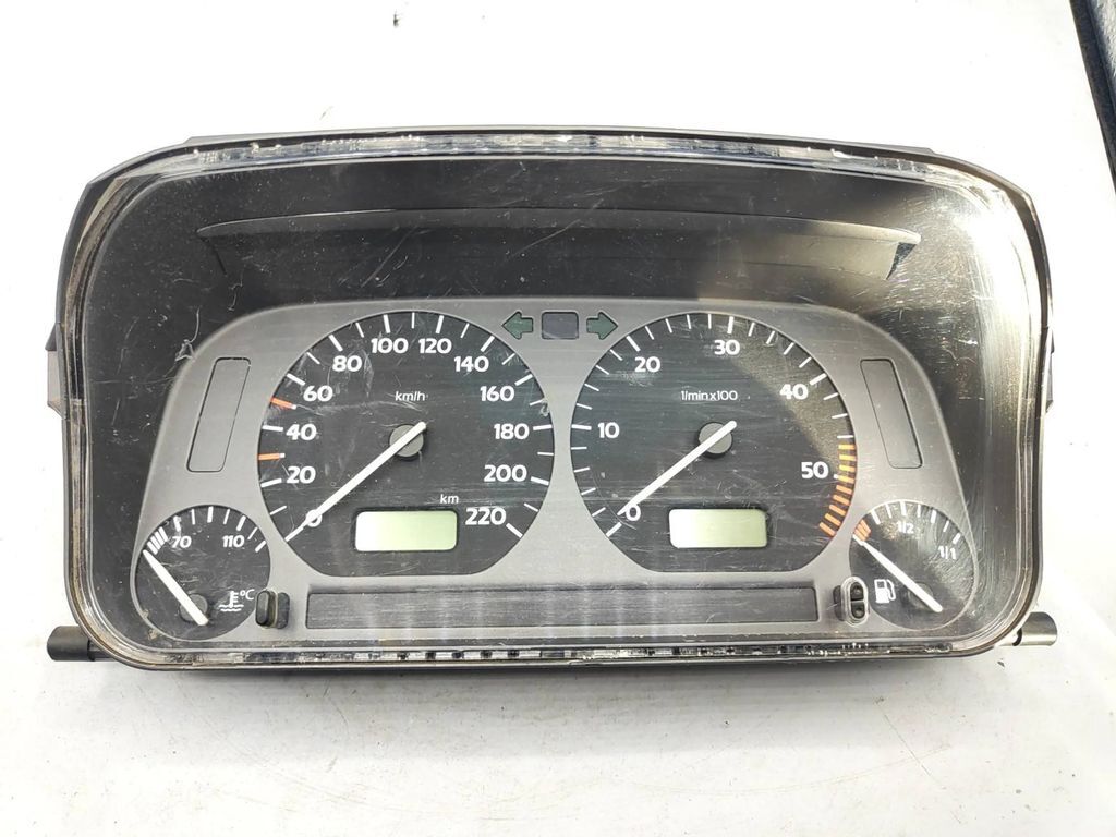 Volkswagen Golf III Diesel LHD speedometer instrument cluster 1H0919864Q