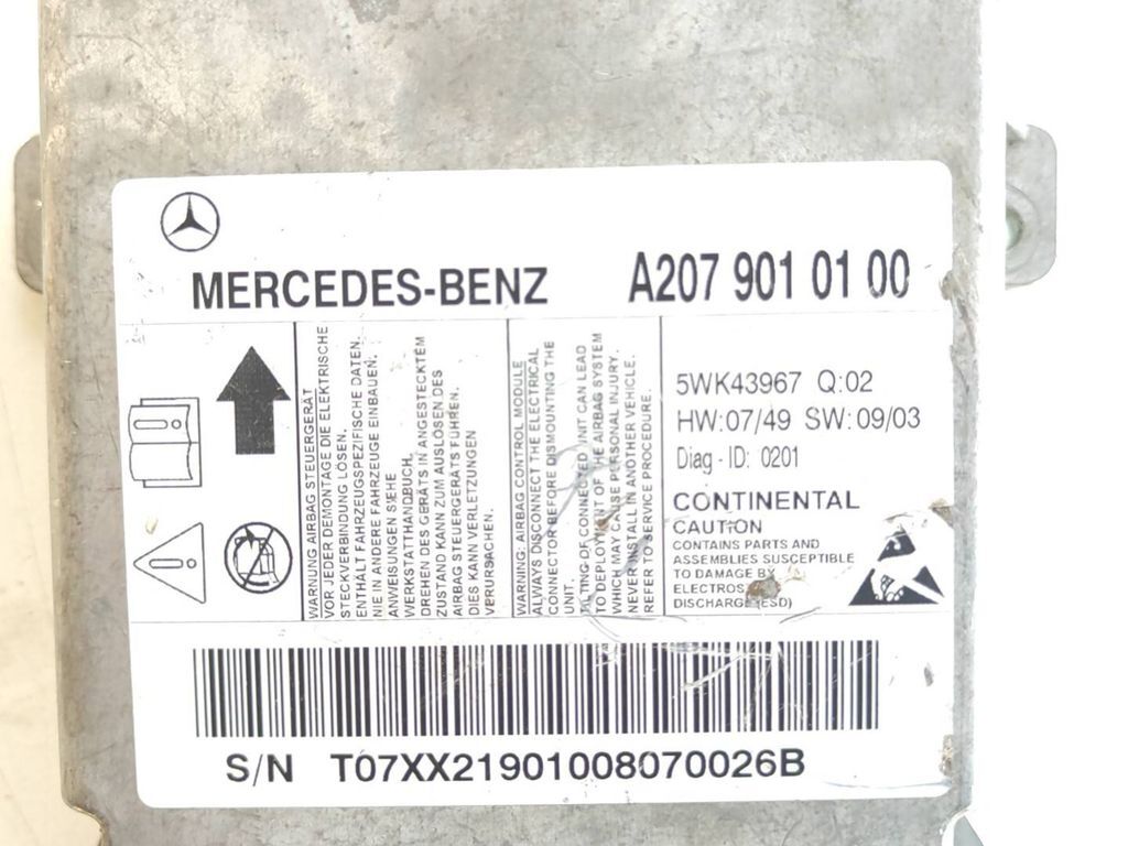 Mercedes-Benz E C207 W207 2009 Control unit module A2079010100